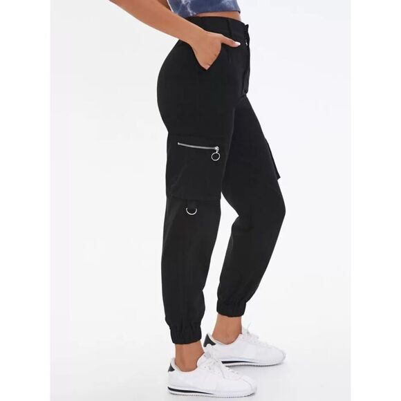 ✨FOREVER 21 Black Regular Fit Solid Sz Large Joggers✨ - Picture 3 of 8